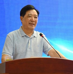 安徽天康董事長會(huì)上發(fā)言